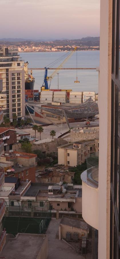 Durres City Apartment, City Center & Close To The Beach Exterior photo